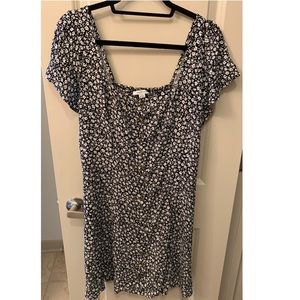 Black Ditsy Fit n’ Flare